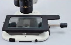 Stolik mikroskopu stereoskopowego